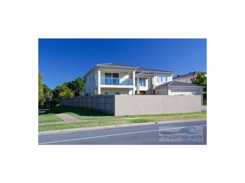 111 Dunlin Drive, Burleigh Waters QLD 4220