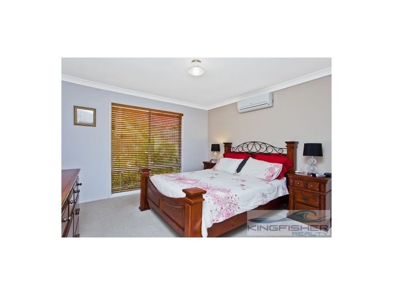 44 Coronet Crescent, Burleigh Waters QLD 4220