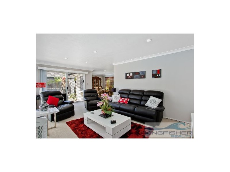 44 Coronet Crescent, Burleigh Waters QLD 4220