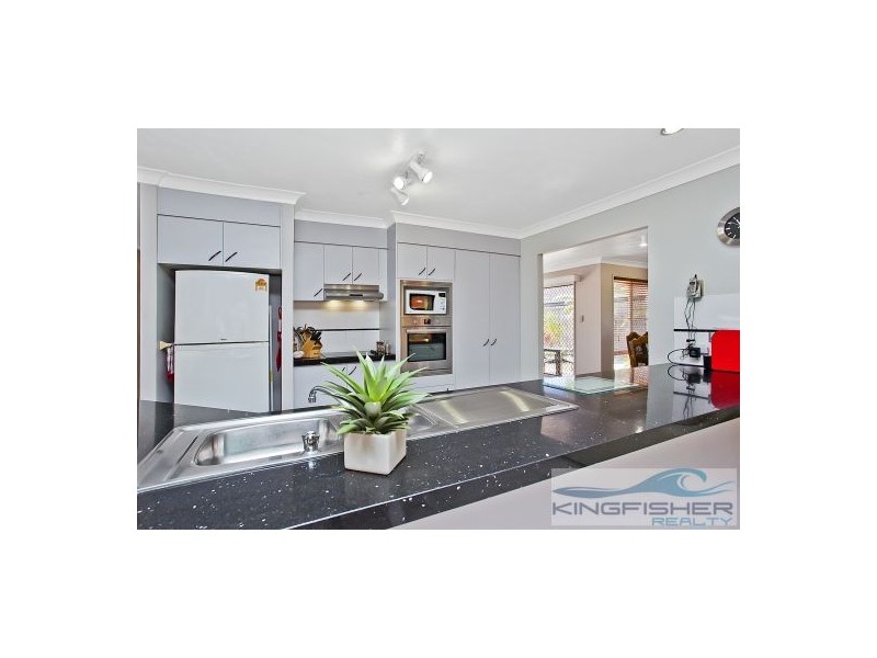 44 Coronet Crescent, Burleigh Waters QLD 4220