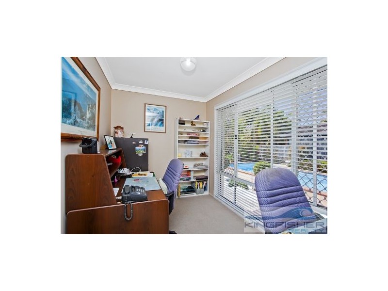 44 Coronet Crescent, Burleigh Waters QLD 4220