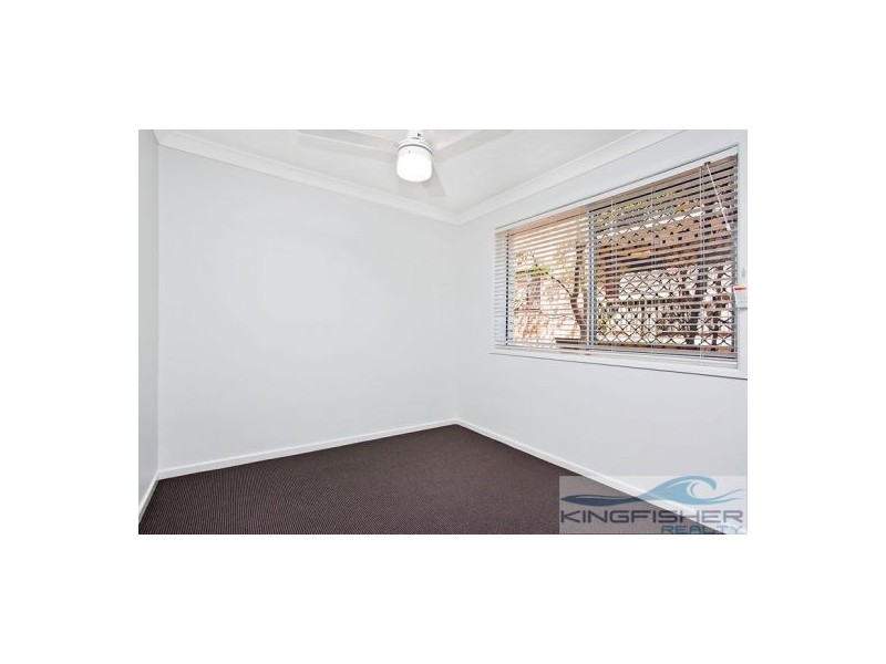 1/8 Mountain View Avenue, Miami QLD 4220