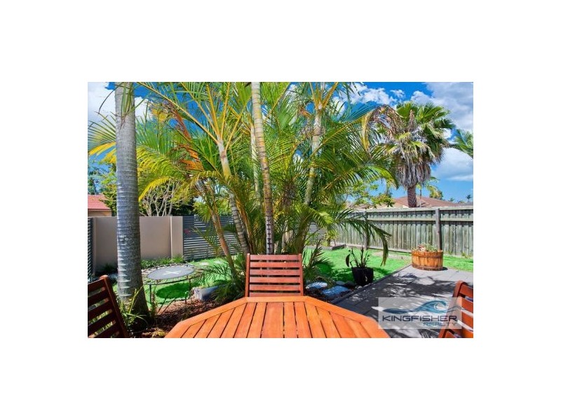 1/22 Peacock Place, Burleigh Waters QLD 4220