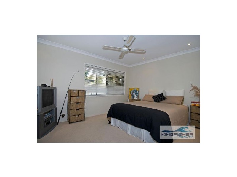 15 Sandpiper Drive, Burleigh Waters QLD 4220