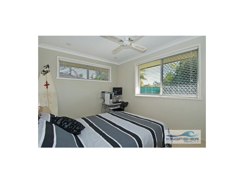 15 Sandpiper Drive, Burleigh Waters QLD 4220