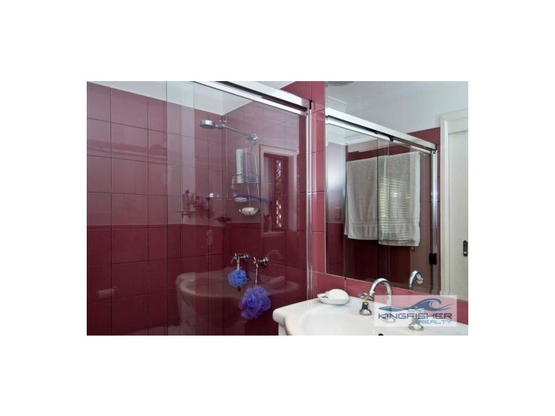 15 Sandpiper Drive, Burleigh Waters QLD 4220