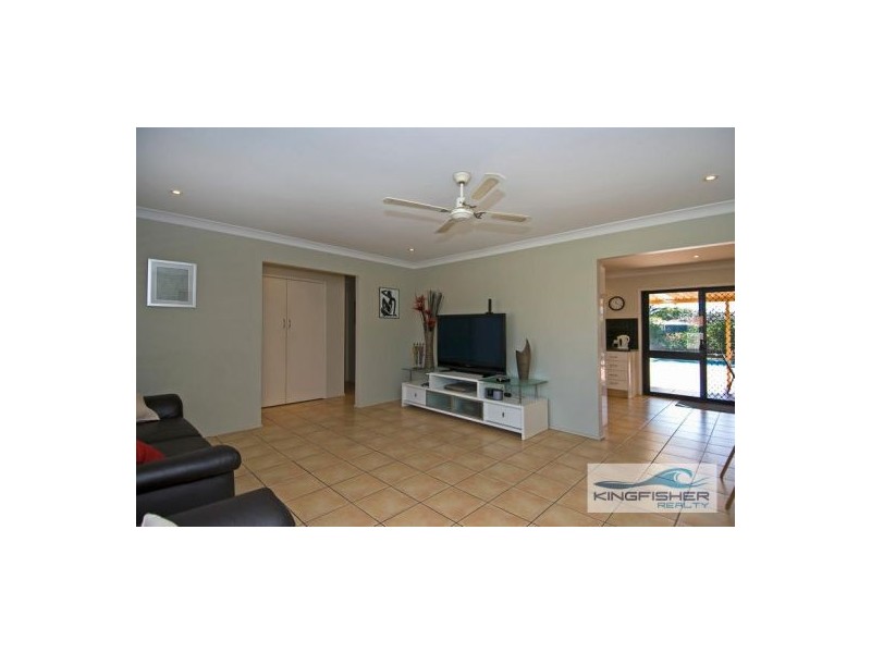 15 Sandpiper Drive, Burleigh Waters QLD 4220