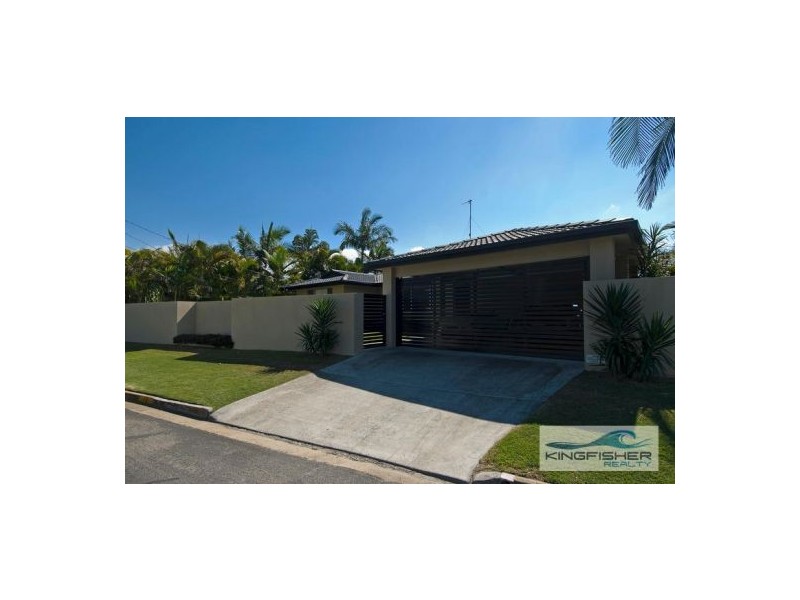 15 Sandpiper Drive, Burleigh Waters QLD 4220