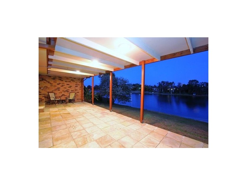 56 Dunlin Drive, Burleigh Waters QLD 4220