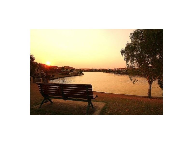 2 Stingray Crescent, Burleigh Heads QLD 4220