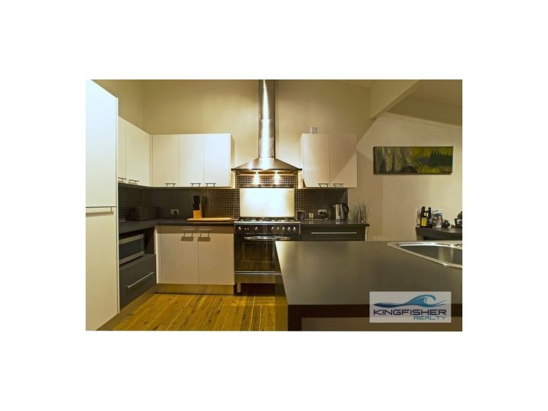 192 West Burleigh Road, Burleigh Heads QLD 4220