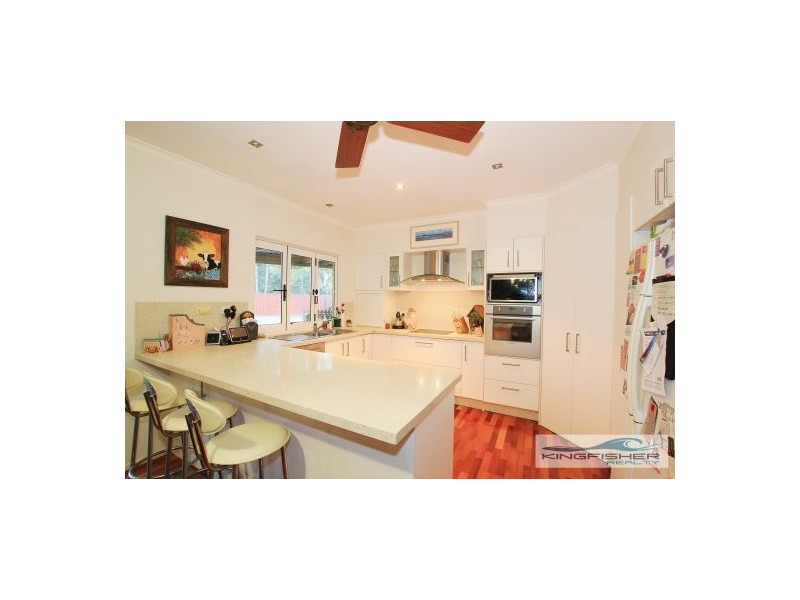 28 Babbler Court, Burleigh Waters QLD 4220