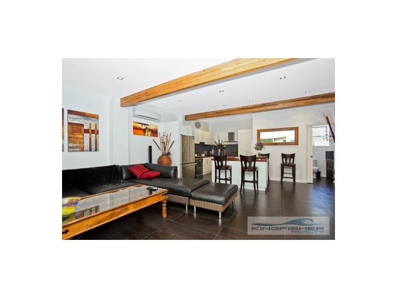 95 Cypress Drive, Broadbeach Waters QLD 4218