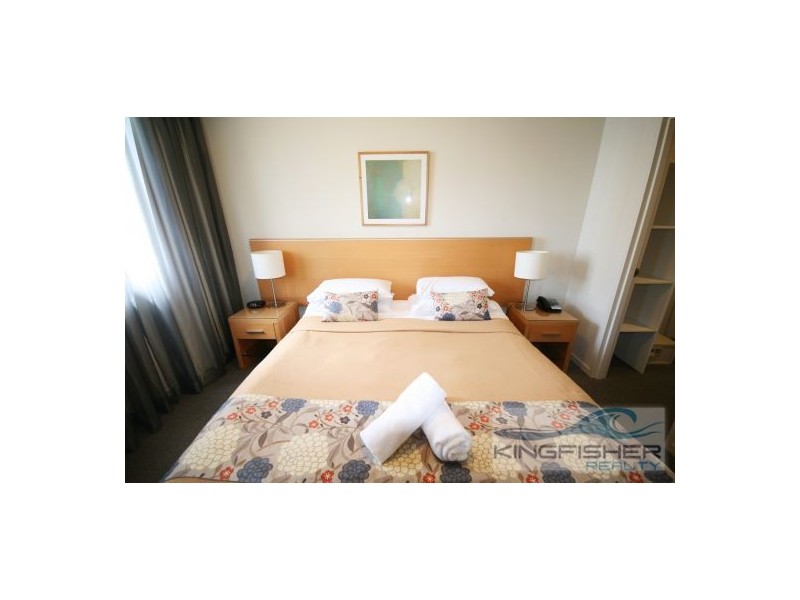 1111/1 Ocean Street, Burleigh Heads QLD 4220