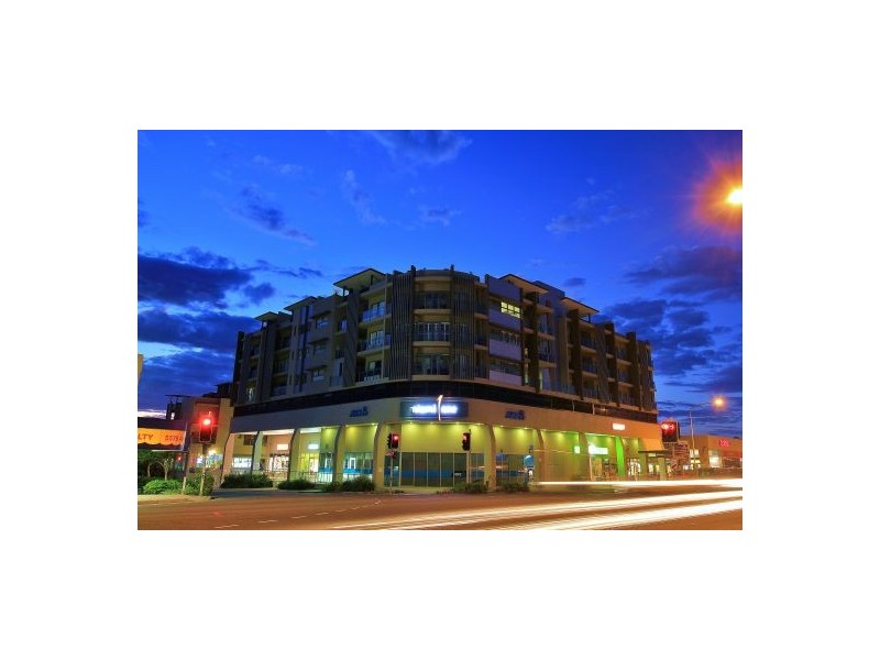 1/8 Mountain View Avenue, Miami QLD 4220