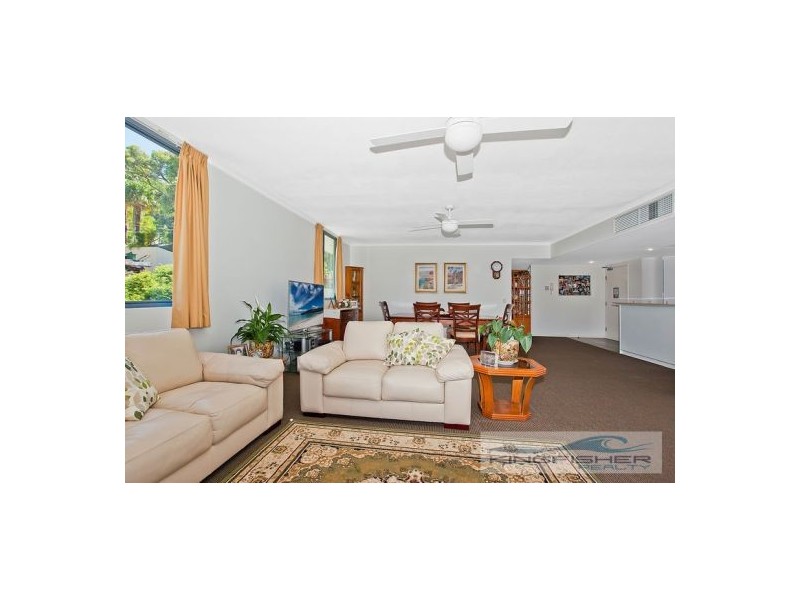 2073/1 Ocean Street, Burleigh Heads QLD 4220