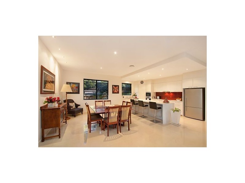 34 Symonds Road, Burleigh Heads QLD 4220