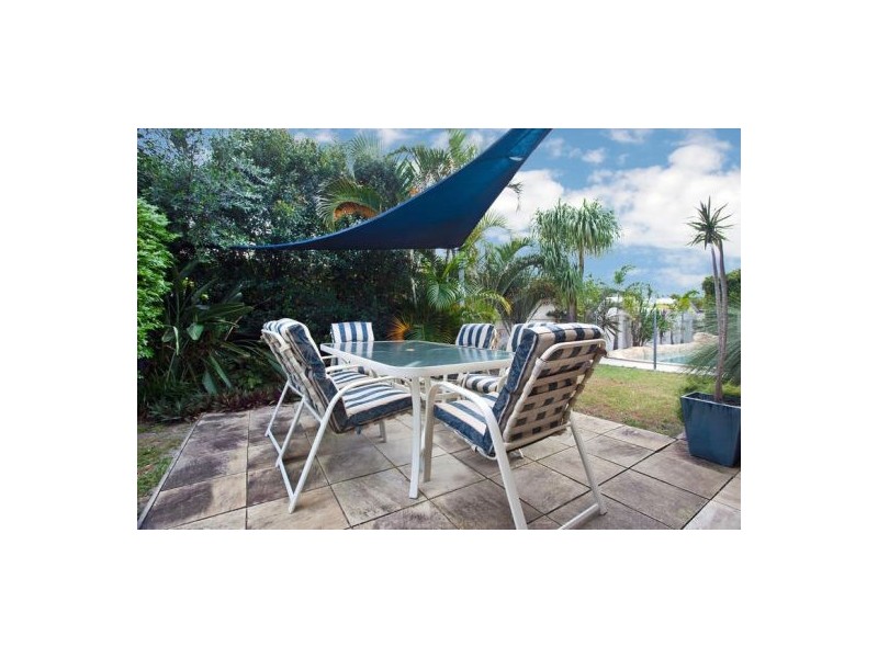 10 Pitta Place, Burleigh Waters QLD 4220