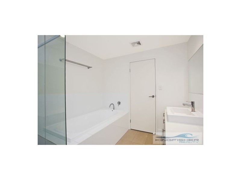 301/11 Sunshine Parade, Miami QLD 4220