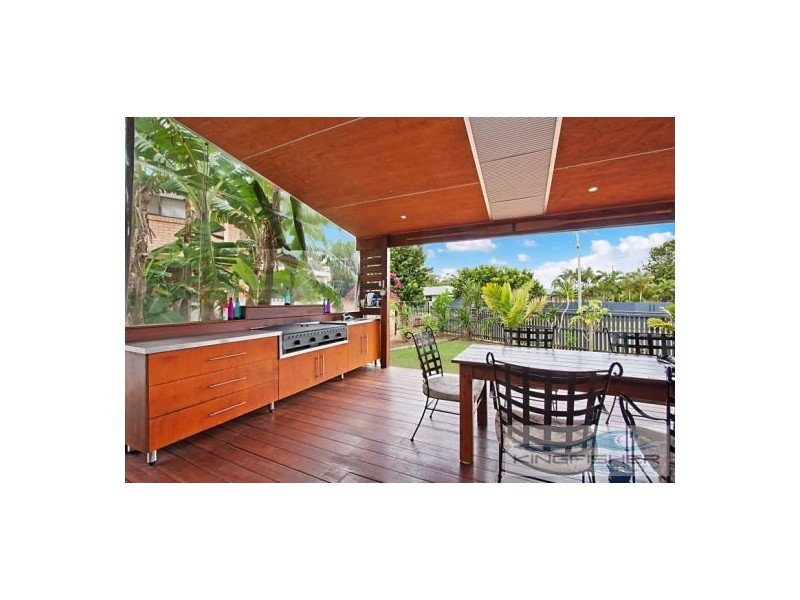 10 Egret Avenue, Burleigh Waters QLD 4220