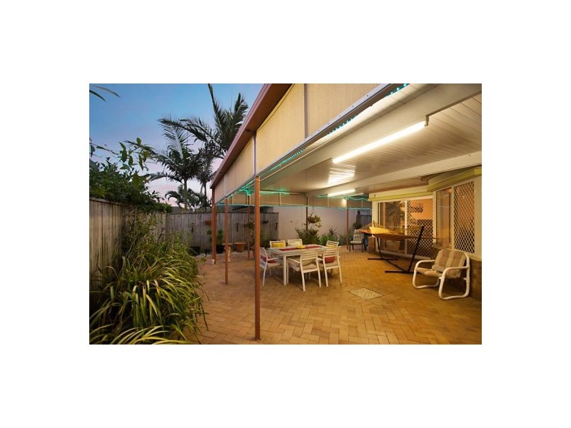 14 Stingray Crescent, Burleigh Waters QLD 4220