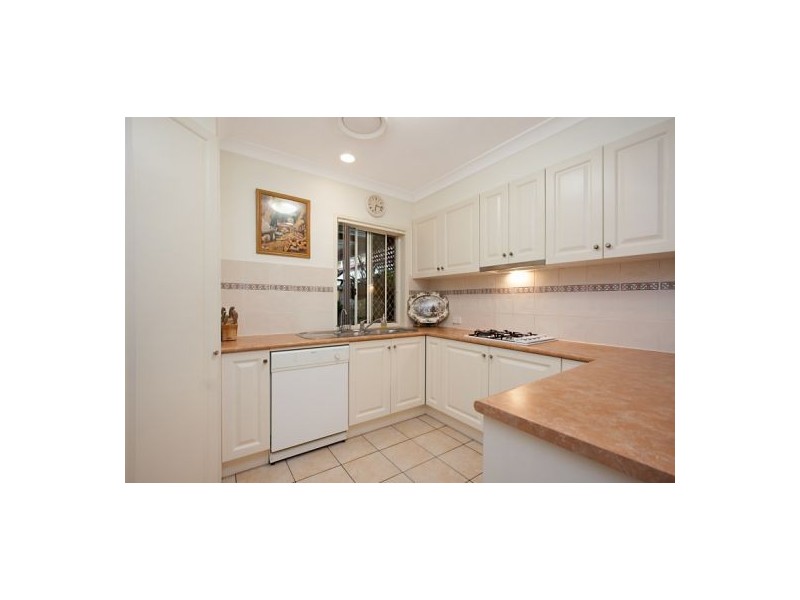 14 Stingray Crescent, Burleigh Waters QLD 4220