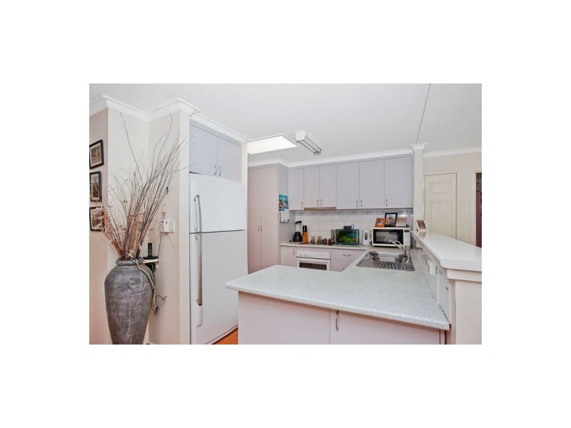 4 Seahawk Crescent, Burleigh Waters QLD 4220