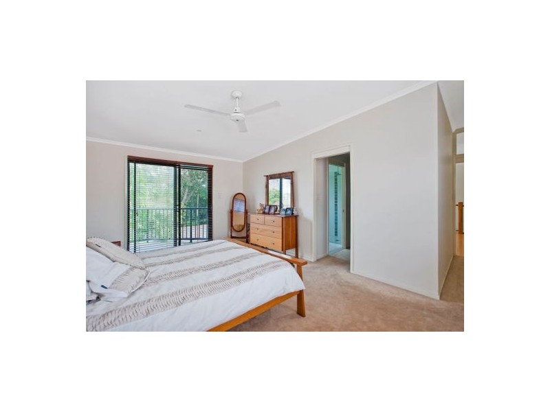 4 Seahawk Crescent, Burleigh Waters QLD 4220