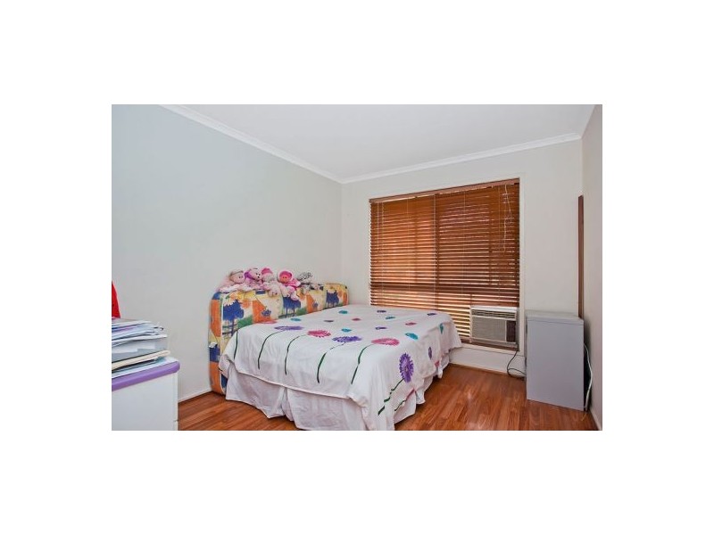4 Seahawk Crescent, Burleigh Waters QLD 4220