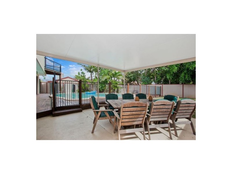 4 Seahawk Crescent, Burleigh Waters QLD 4220