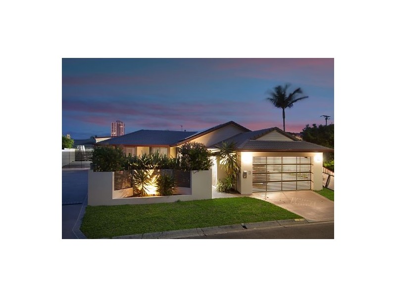 3 Omao Avenue, Burleigh Waters QLD 4220