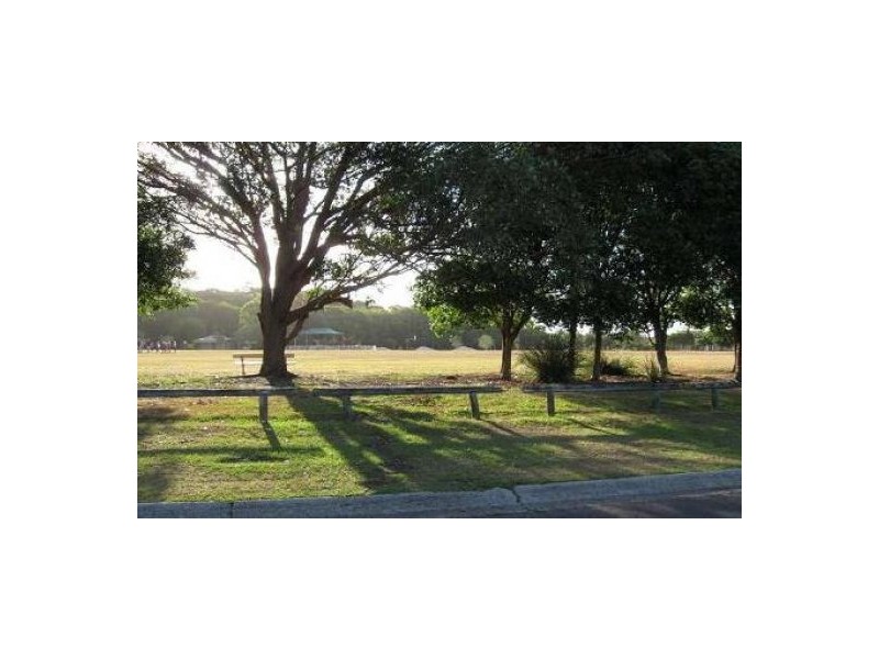 3 Omao Avenue, Burleigh Waters QLD 4220