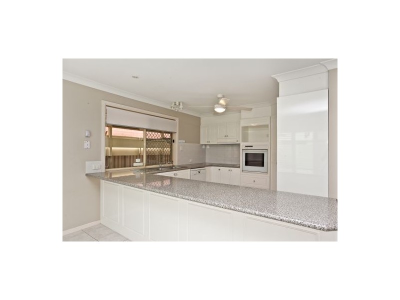 66 Wedgebill Parade, Burleigh Waters QLD 4220