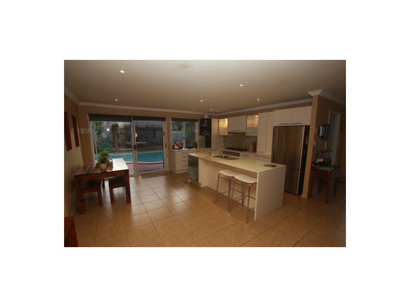 24 Lemana Lane, Burleigh Heads QLD 4220