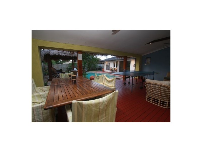 24 Lemana Lane, Burleigh Heads QLD 4220