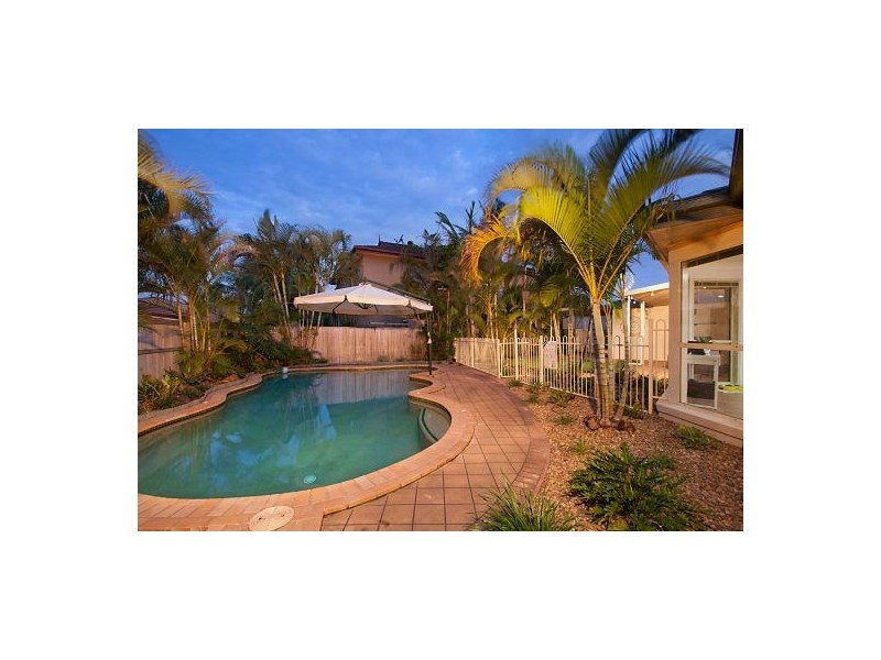 13 Sittella Crescent, Burleigh Waters QLD 4220