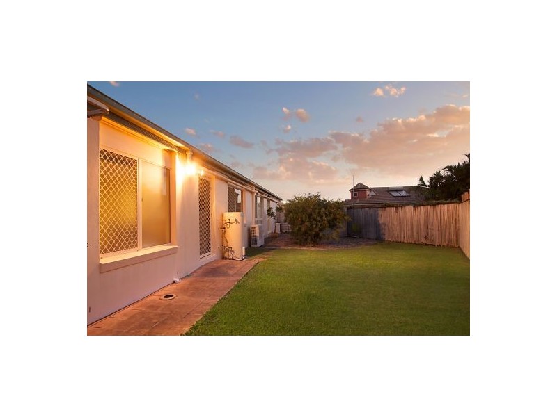 13 Sittella Crescent, Burleigh Waters QLD 4220