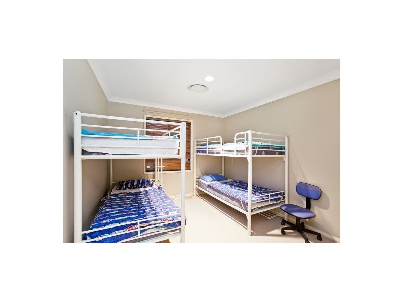 186 Dunlin Drive, Burleigh Waters QLD 4220