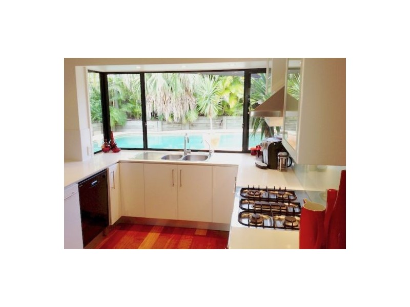 35 Anthony Drive, Miami QLD 4220