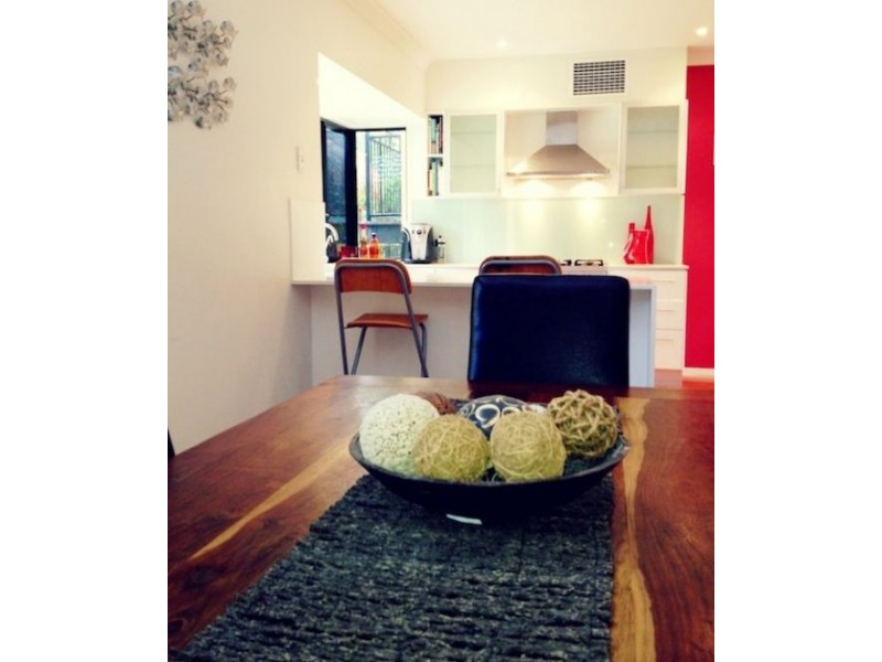 35 Anthony Drive, Miami QLD 4220