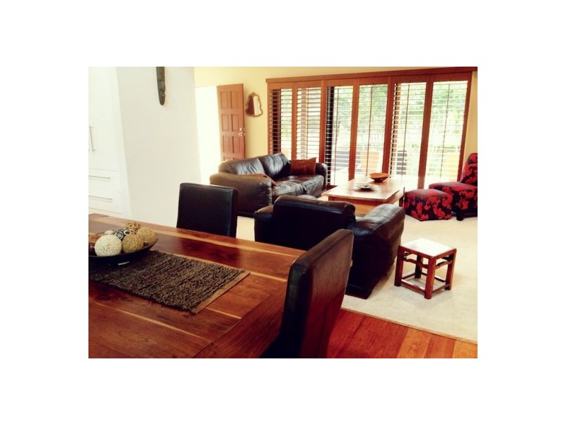 35 Anthony Drive, Miami QLD 4220