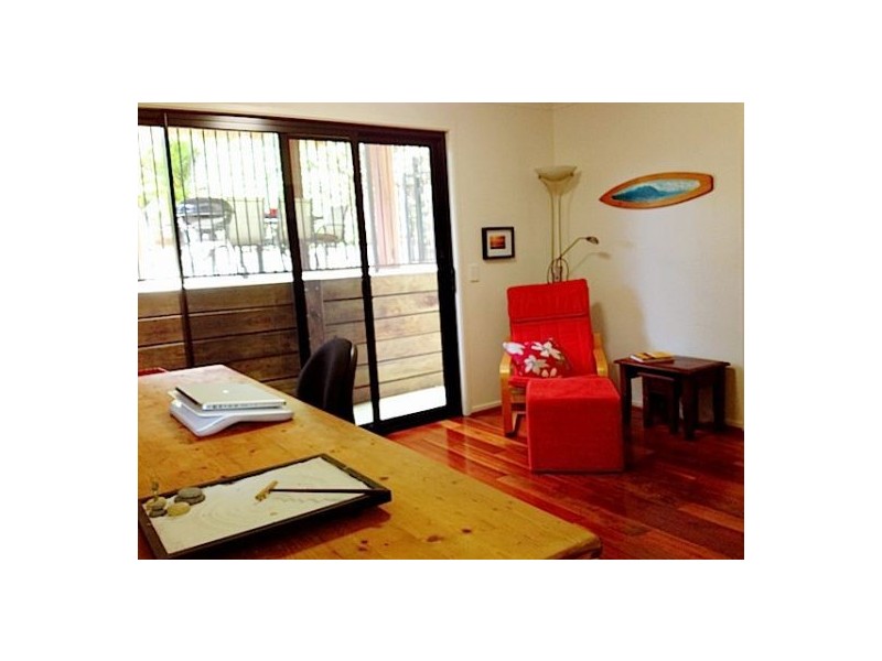 35 Anthony Drive, Miami QLD 4220