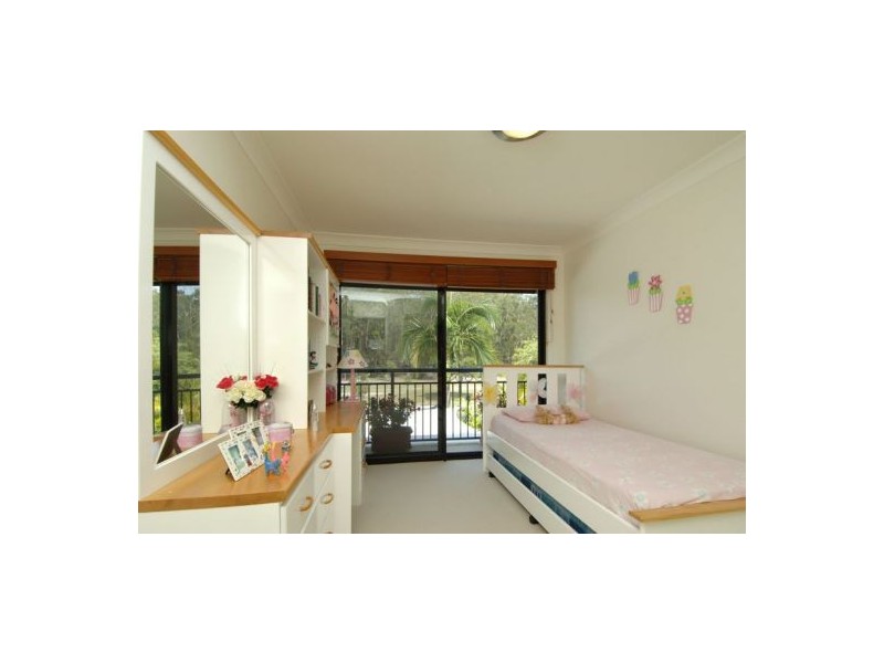 35 Anthony Drive, Miami QLD 4220