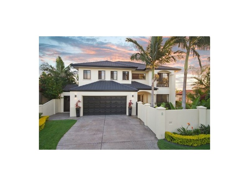 8 Crozet Court, Burleigh Waters QLD 4220