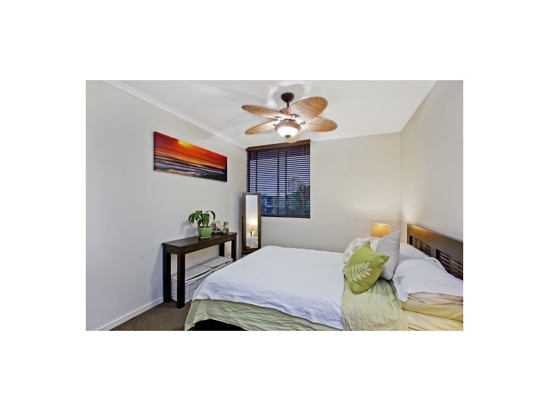 2056/1 Ocean Street, Burleigh Heads QLD 4220