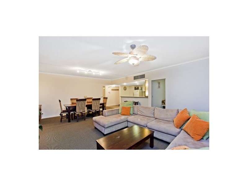 2056/1 Ocean Street, Burleigh Heads QLD 4220