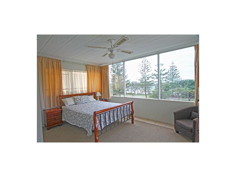 C16 50-60 The Esplanade, Burleigh Heads QLD 4220