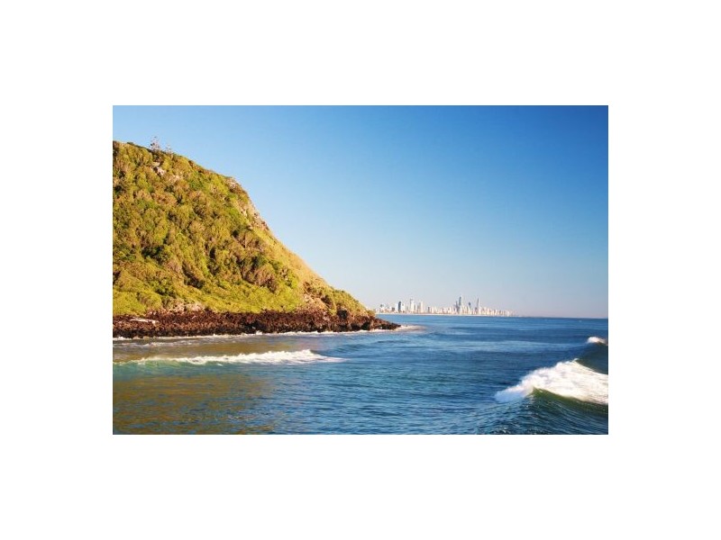 7/18 Tallebudgera Creek Road, Burleigh Heads QLD 4220