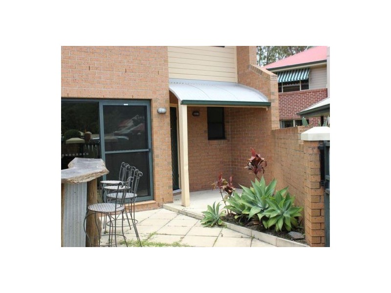 5/18 Tallebudgera Creek Road, Burleigh Heads QLD 4220