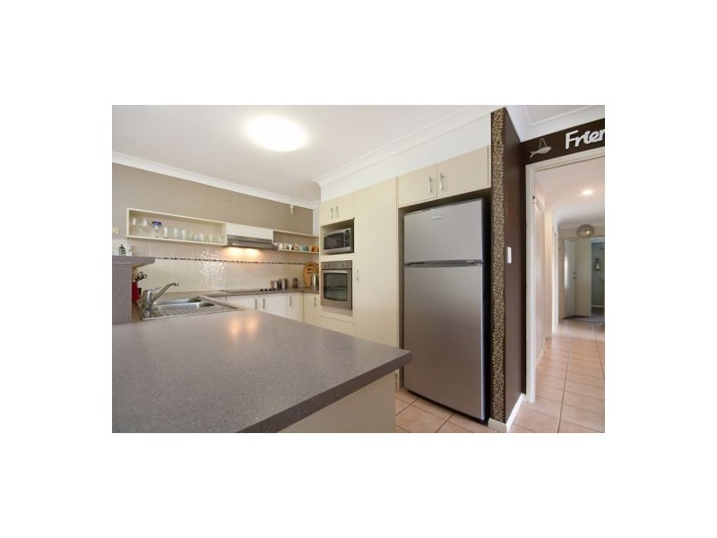 1/4 Carrisa Court, Currumbin Waters QLD 4223